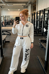 womens-training-suit-white-thefreeway-art7870-full-body-gym-mirror-selfie-model-view